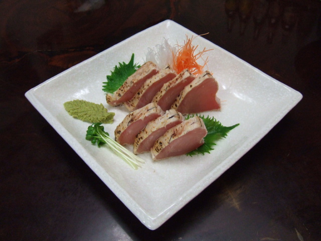ビンチョウマグロ　東沖B-1 タタキ(炭火焼き　または藁焼き)